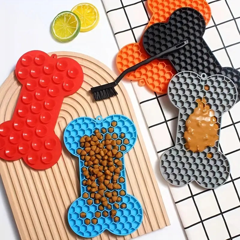 Anxiety Relief Dog Lick Pad – Slow Feeder with Suction Cups for Treats
