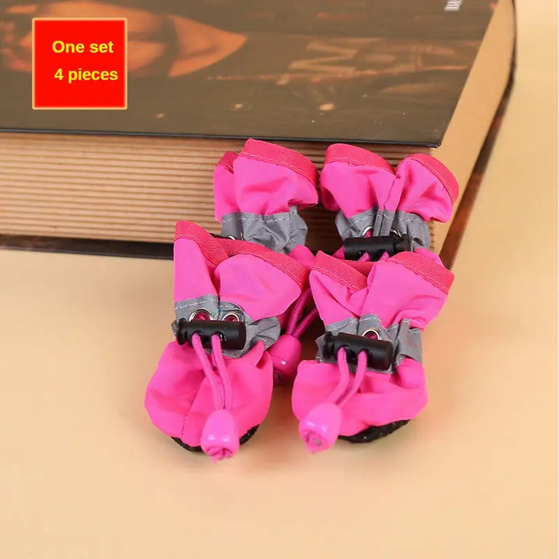 4pcs Heat-Resistant & Protective Dog Shoes for Small Dogs – Paw Safety on Hot Pavement, Rough Roads & Outdoor Adventures (XS-3XL)