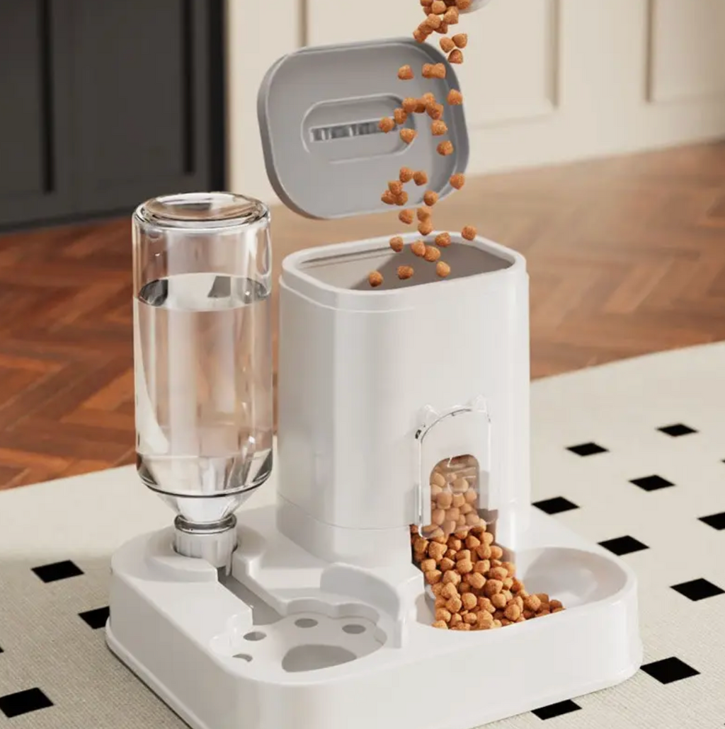 Integrated Automatic Feeder And Water Dispenser for Pets, Suitable for Both Cats And Dogs.
