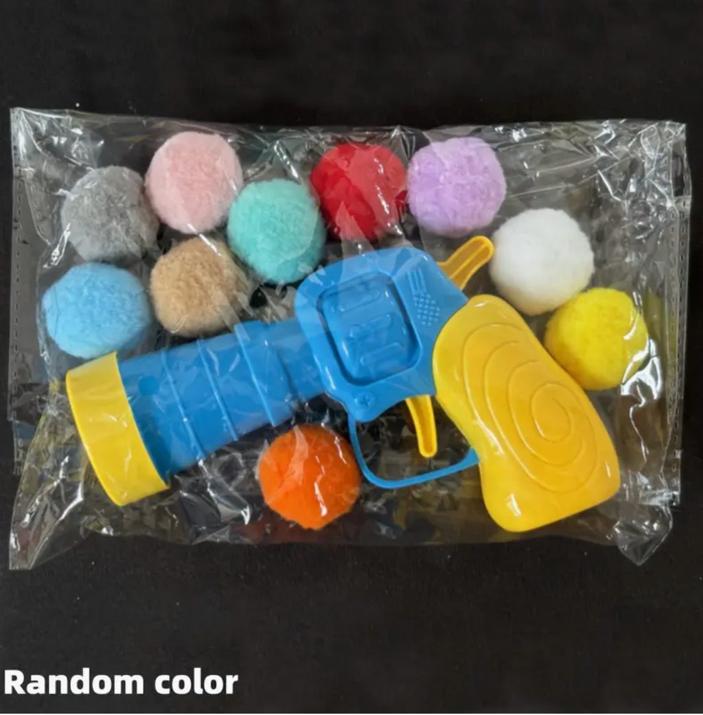 Interactive Cat Launcher Toy with 20 Plush Balls