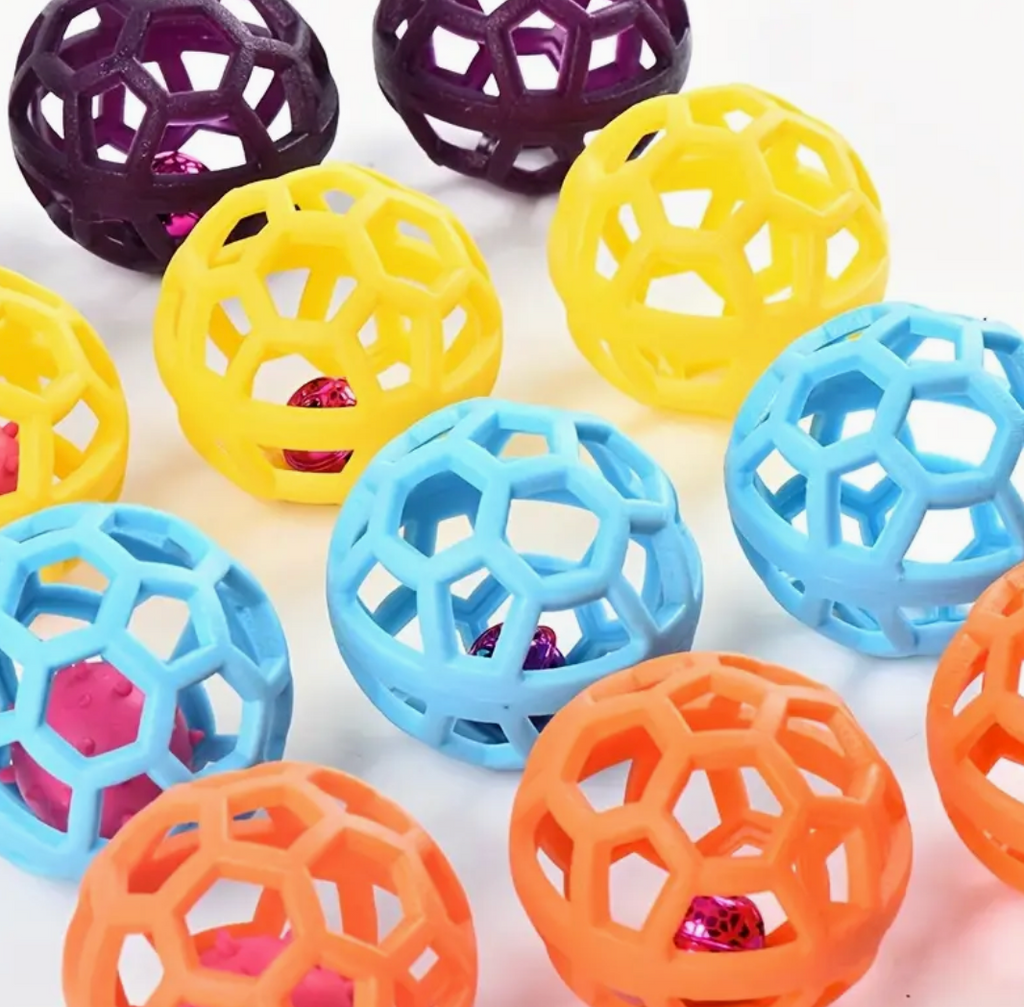 9cm/3.54in TPR Bite-Resistant Hollow Rubber Ball