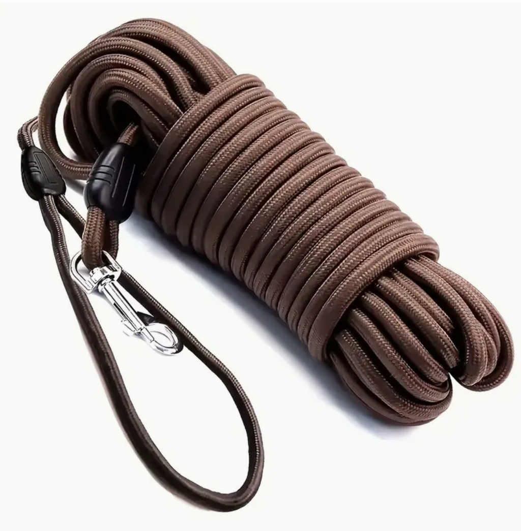 360° Tangle-Free Dog Leash – Long Nylon Rope with Metal Clasp & Ergonomic Handle for All Dog Sizes