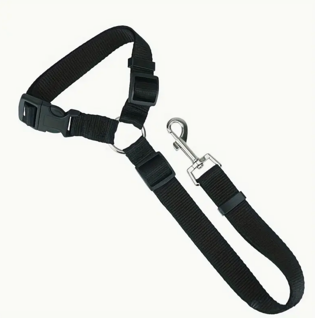 Adjustable Dog Car Seat Belt – Heavy-Duty Pet Safety Harness with Quick-Release Buckle for All Dog Sizes