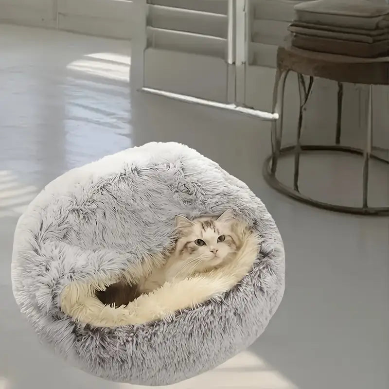 Winter Plush Round Hooded Pet Bed – Cozy Donut Bed for Cats & Dogs (S & M)