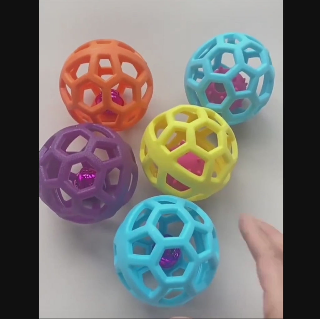 9cm/3.54in TPR Bite-Resistant Hollow Rubber Ball